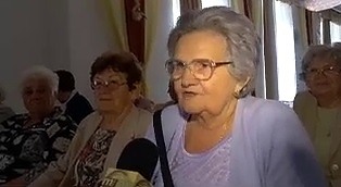 zsofi_tamogato.jpg