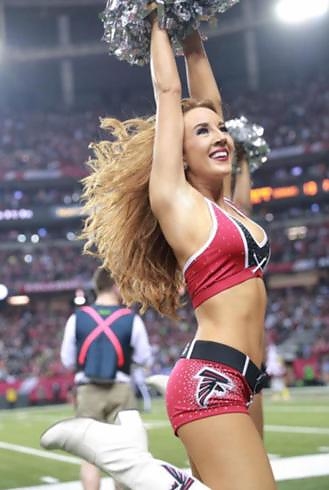 atlanta_cheerleader2.jpg