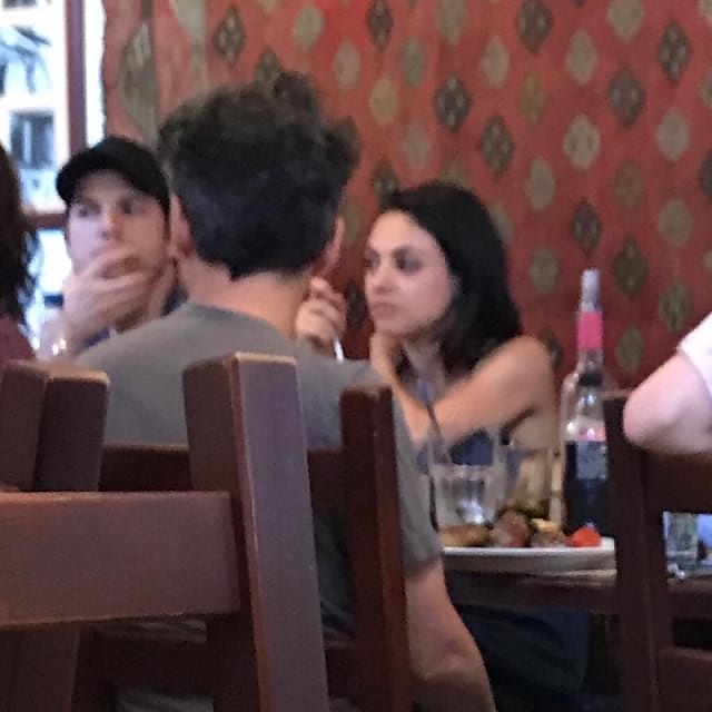 mila_kunis_ashton_kutcher02.jpg mila_kunis_ashton_kutcher02.jpg