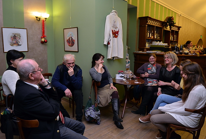 miskolc_cafe_kiallitas_141208_vcs_3.jpg