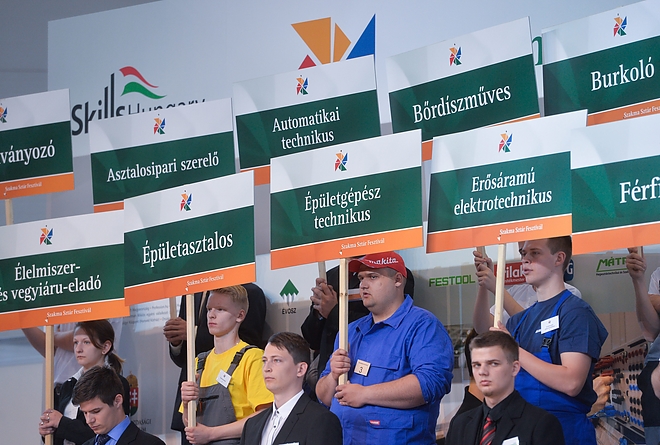 szakmasztar_150427_2_mti.jpg szakmasztar_150427_2_mti.jpg