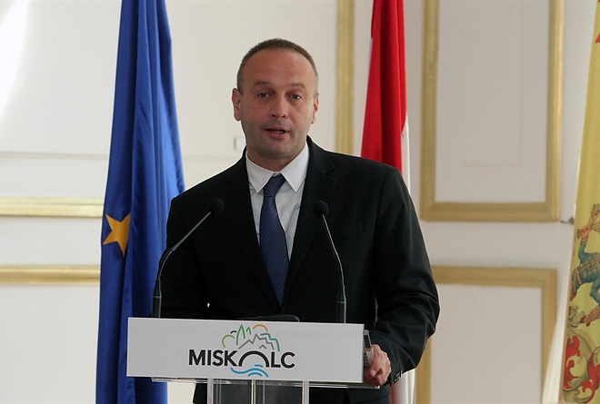 miskoc_egyetemvaros_projektnyito_150601_ja_37.jpg miskoc_egyetemvaros_projektnyito_150601_ja_37.jpg