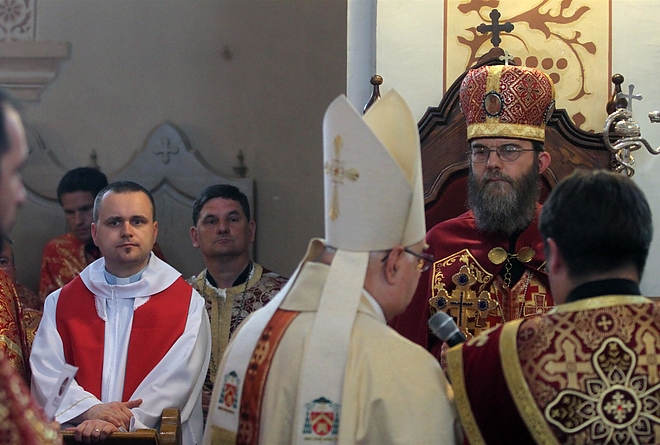 orosz_atanaz_megyes_puspok_150613_ja.jpg