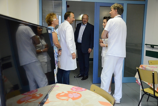 tv_150713_fkcs_7.jpg