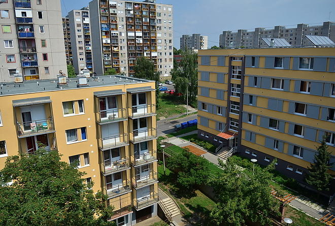 avas_150804_vcs_01.jpg