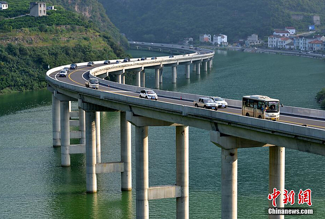 china.jpg china.jpg