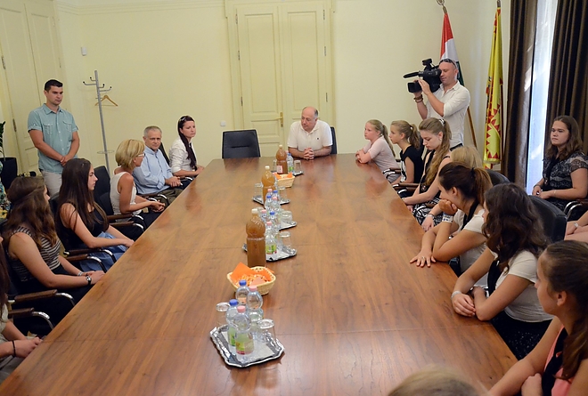 diakok_pm_150806_fkcs_4.jpg diakok_pm_150806_fkcs_4.jpg