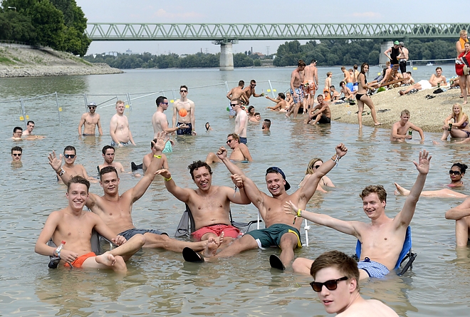 sziget_feszt_150809_mti_2.jpg