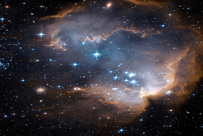 univers01.jpg univers01.jpg