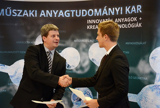 dualis_egyetem_150907_fkcs_8.jpg