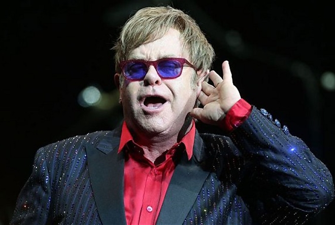 eltonjohn.jpg eltonjohn.jpg