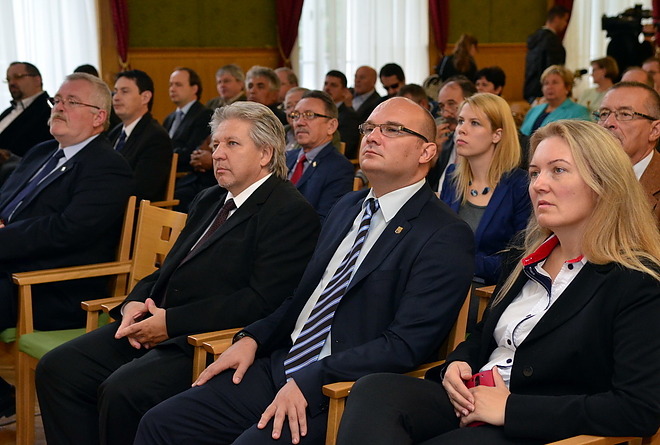 gazdasagi_forum_150910_vcs_11.jpg