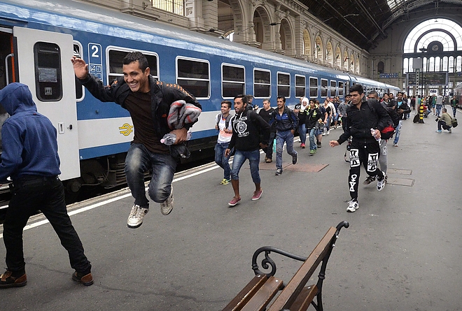 keleti_pu_migransok_150905_mti.jpg keleti_pu_migransok_150905_mti.jpg