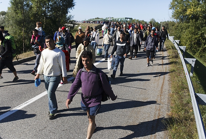 migransok_felsotarnok_150921_mti.jpg migransok_felsotarnok_150921_mti.jpg