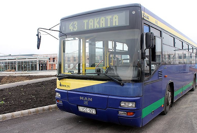takata_43_busz.jpg