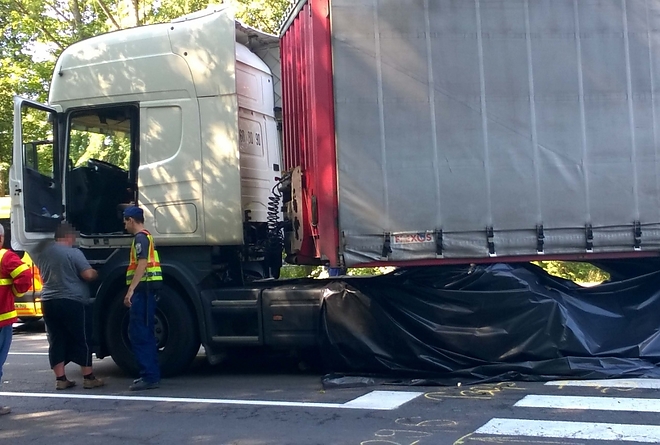 teherauto2.jpg teherauto2.jpg