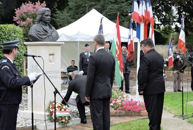 yerres_megemlekezes1.jpg