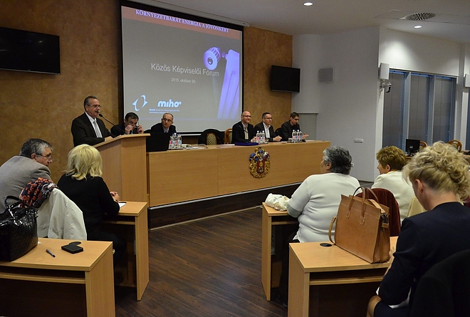 kozos_kepviselok_foruma_151020_vcs_01.jpg kozos_kepviselok_foruma_151020_vcs_01.jpg