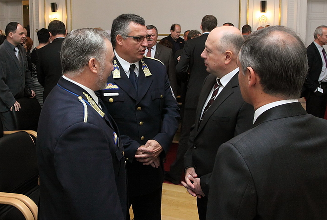 sheriff_esku_151026ml_46.jpg