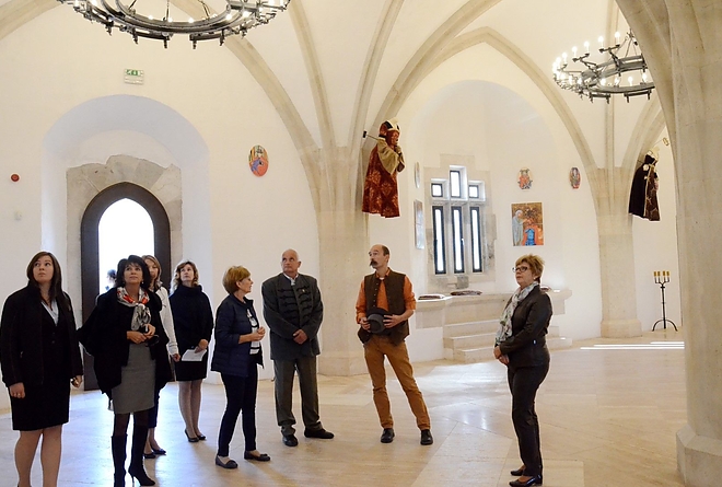 var_visegradiak_151002_fkcs_10.jpg var_visegradiak_151002_fkcs_10.jpg