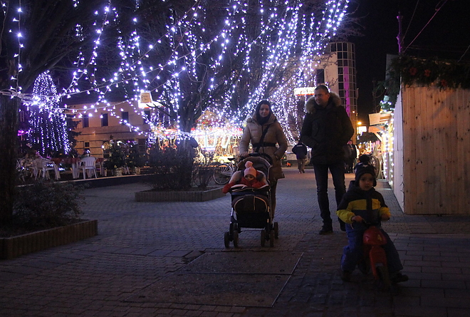 adventi_vasar_151127ml_52.jpg