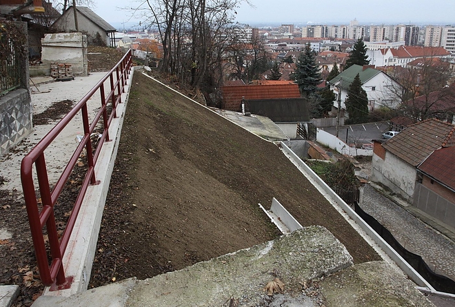 avasi_partfal_151126ml_23.jpg avasi_partfal_151126ml_23.jpg