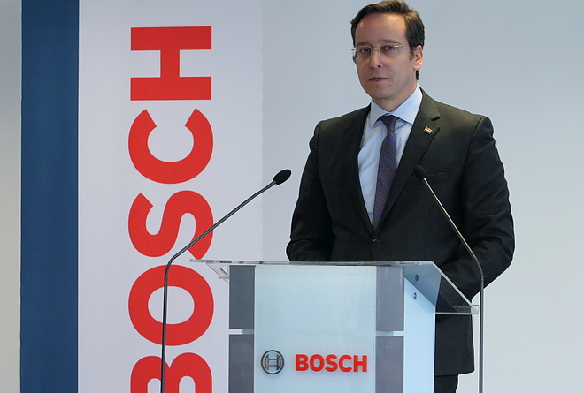 bosch_151112ml_5.jpg bosch_151112ml_5.jpg