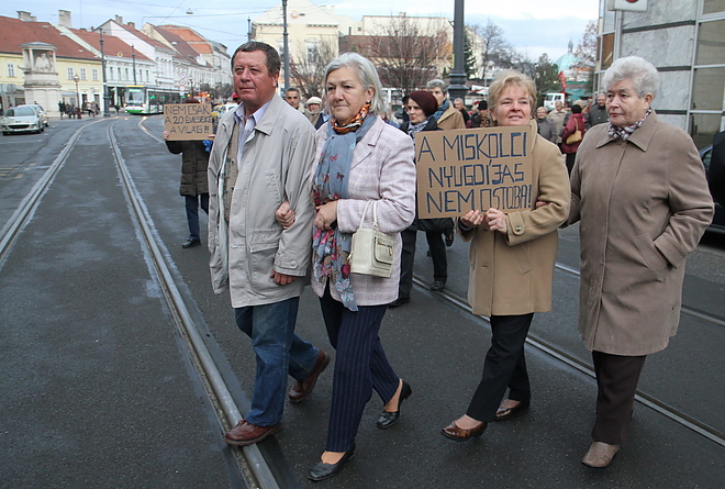 nyugdijas_tuntetes_151120ml_10.jpg nyugdijas_tuntetes_151120ml_10.jpg