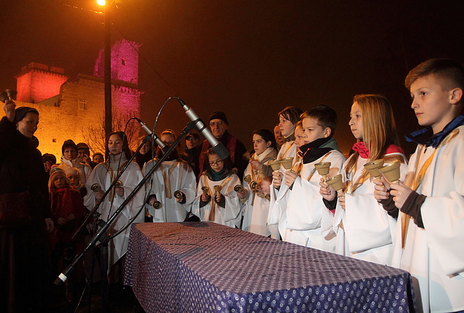 diosgyor_adventi_gyertya_151220ml_7.jpg