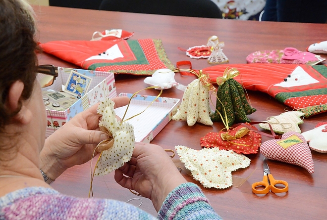 kezmuves_151215_fkcs_8.jpg kezmuves_151215_fkcs_8.jpg