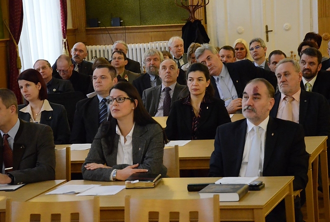 konferencia_151208_fkcs_2.jpg
