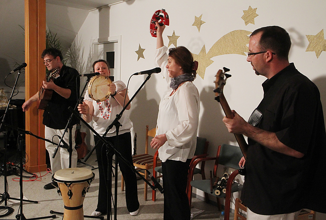 mintha_koncert_151210ml_15.jpg mintha_koncert_151210ml_15.jpg