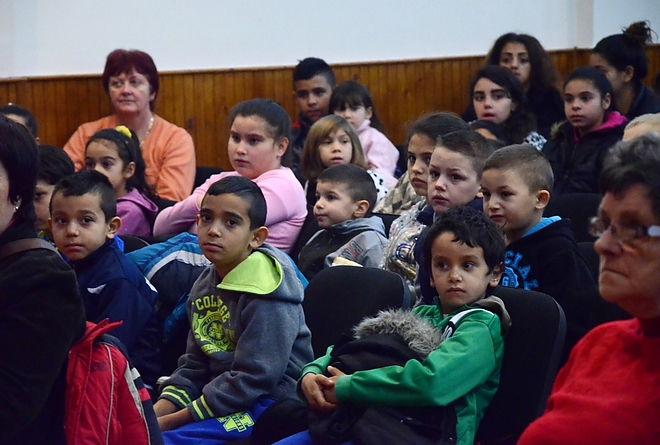 roma_kari_151221_fkcs_4.jpg roma_kari_151221_fkcs_4.jpg