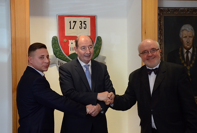 alairas_egyetem_160113_fkcs_14.jpg
