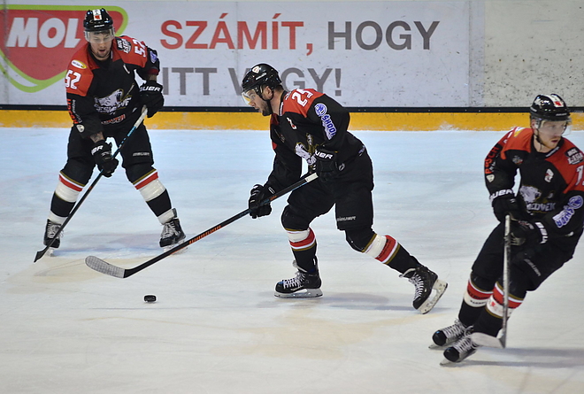 dvtk_jegesmedvek_debrecen_160108_vcs_17.jpg dvtk_jegesmedvek_debrecen_160108_vcs_17.jpg