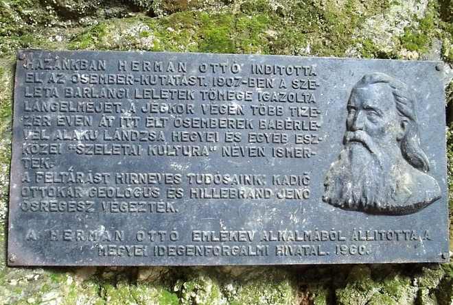 08_jobbfelsobe.jpg 08_jobbfelsobe.jpg