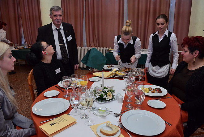 gasztronomiai_csapatverseny_141128_vcs_23.jpg