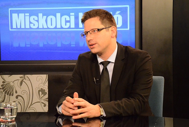 gulyas_gergely_160209_fkcs_4.jpg