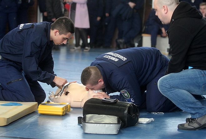 rendor_szakkozep_eu_vetelkedo_160218_ja_10.jpg rendor_szakkozep_eu_vetelkedo_160218_ja_10.jpg