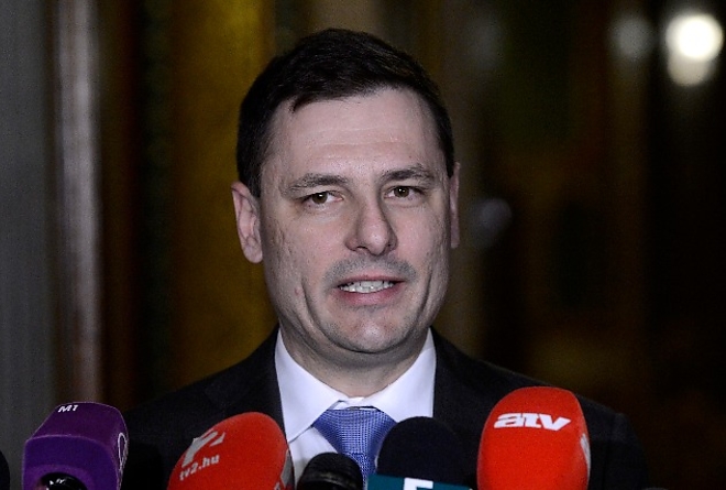 tuzson_bence.jpg tuzson_bence.jpg