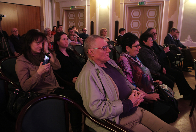 koncert_zenepalota160306ml_2.jpg