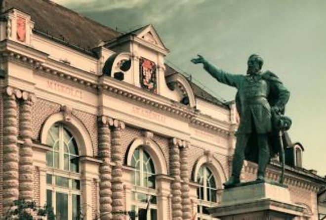 kossuth1.jpg