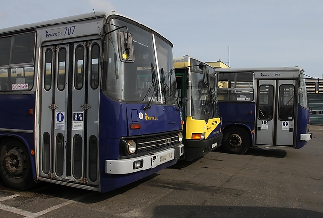 mvk_buszok_160303_ja_17.jpg