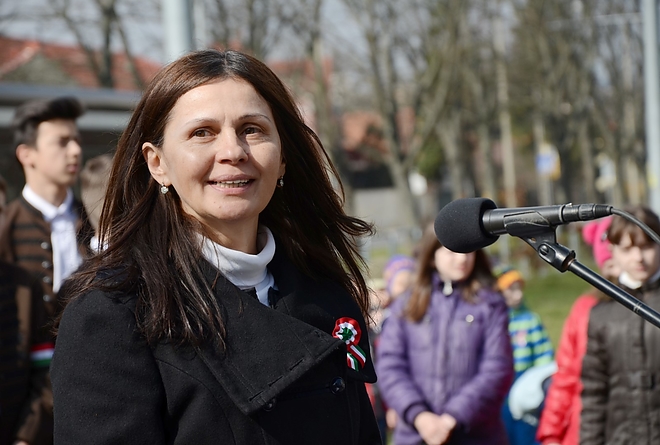 orszagzaszlo_160311_fkcs_21.jpg orszagzaszlo_160311_fkcs_21.jpg