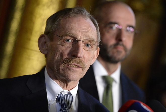 pinter_sandor_migracio_valsag_160309_mti.jpg