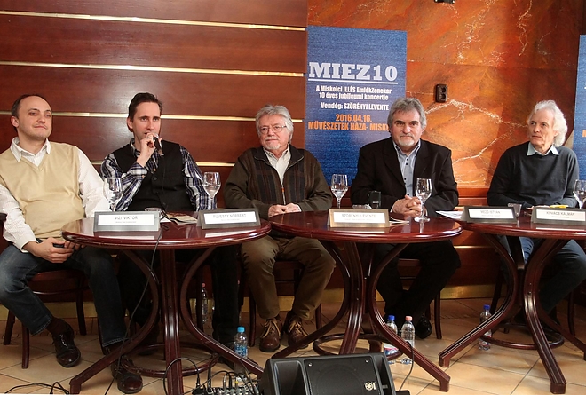 szorenyi_levente_es_miez_sajtaj_160309_ja_3.jpg szorenyi_levente_es_miez_sajtaj_160309_ja_3.jpg