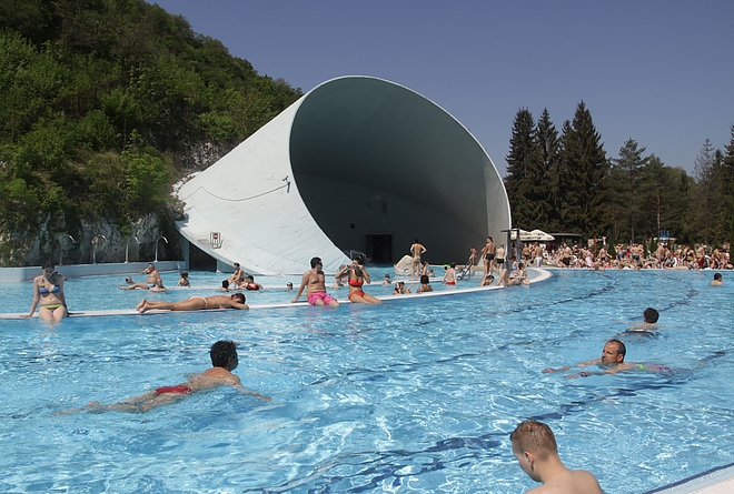 barlangfurdo_120429_ja_3.jpg