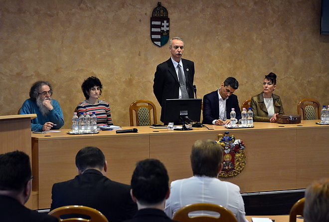 dip_forum_160415_vcs_03.jpg