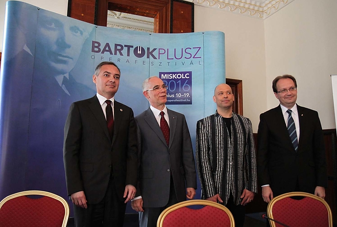 operafesztival_160407_ja_2.jpg