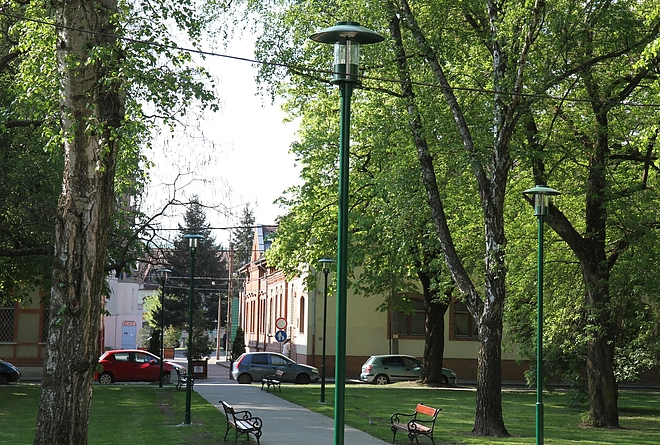 sztimre_ter_kandelaberek_160420_ja_10.jpg